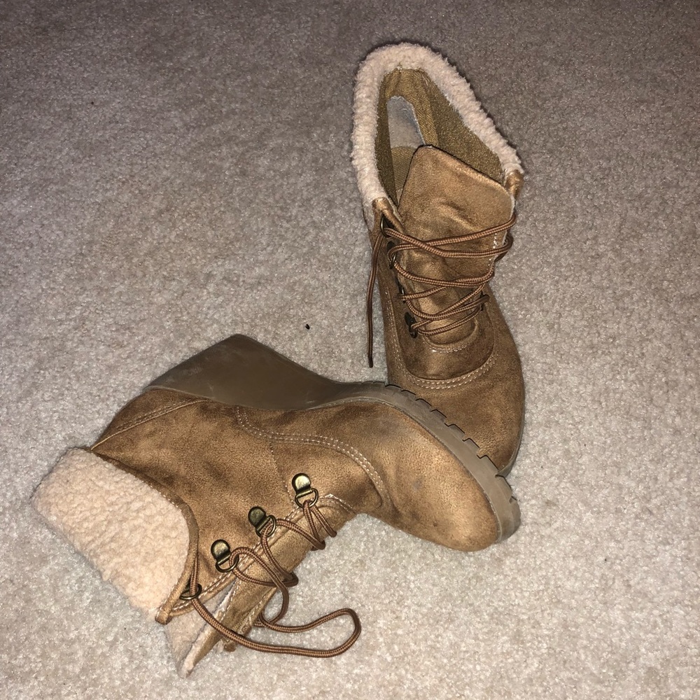 Beige size 8.5 wedge booties